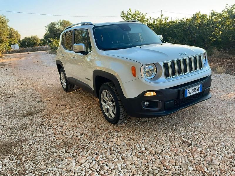 Usata Jeep Renegade 140 CV (102 kW) 2015 Bianco SUV
