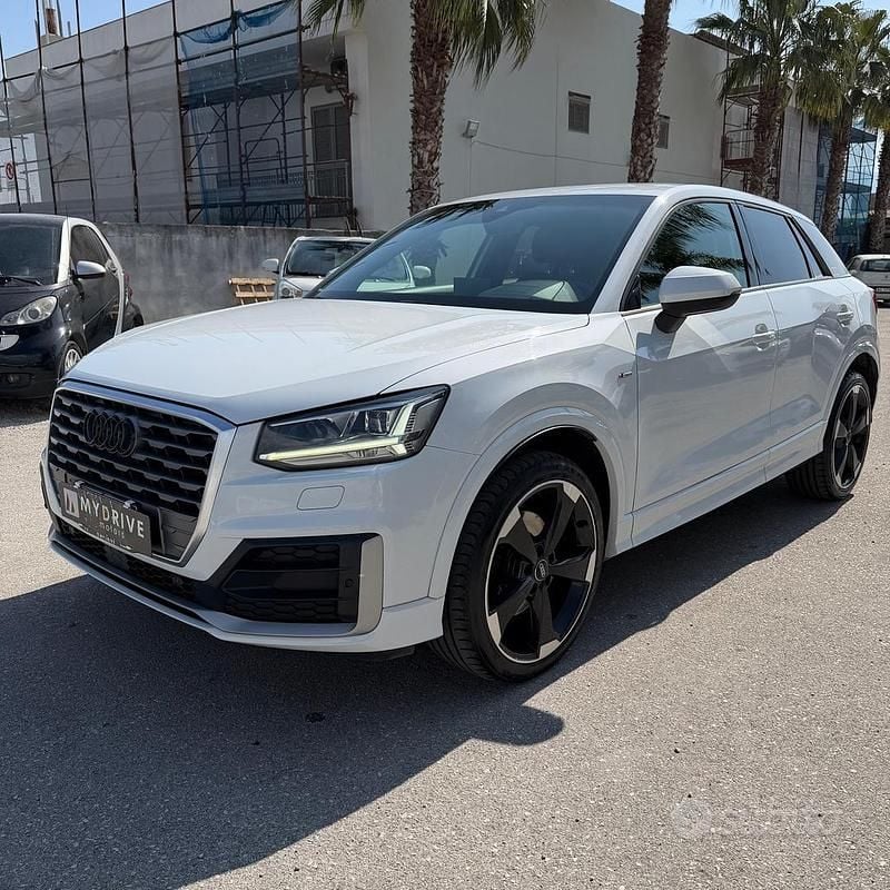 Usata Audi Q2 S-Line 116 CV (85 kW) 2017 Bianco SUV