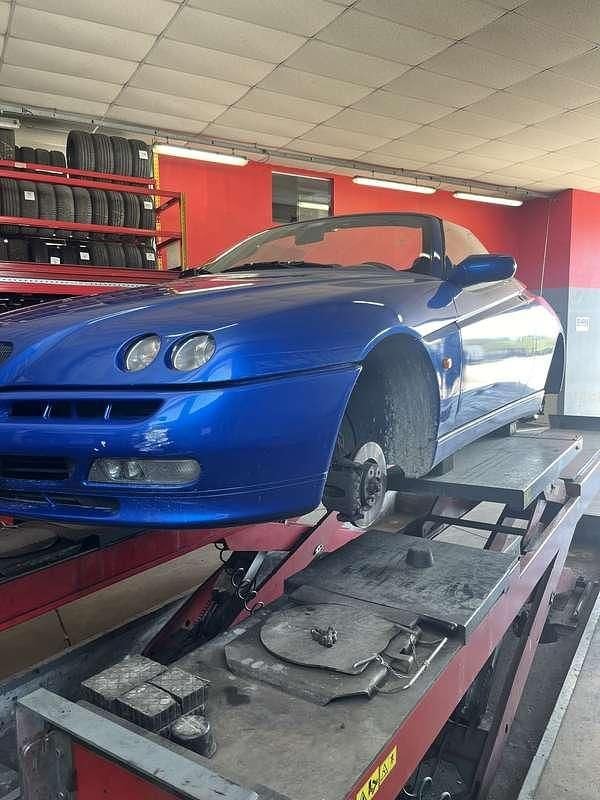 Usata Alfa Romeo Spider 150 CV (110 kW) 1997 Cabrio