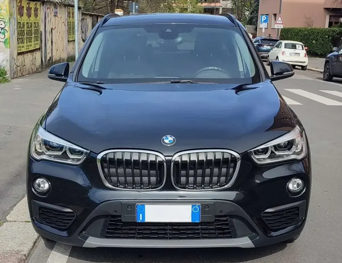 Usata BMW X1 Advantage 150 CV (110 kW) 2019 Nero sapphire met. SUV