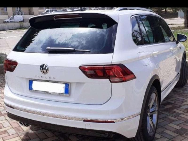 Usata VW Tiguan Sportline 116 CV (85 kW) 2019 Bianco SUV
