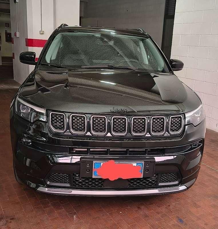 Occasion Jeep Compass Summit 131 ch (96 kW) 2024 SUV