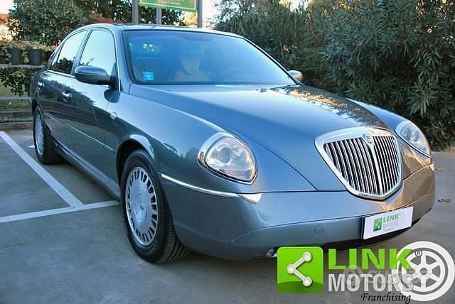 Grigio Usata 2002 Lancia Thesis Tre volumi | 3000 € (Super prezzo) - Immagine 1/4