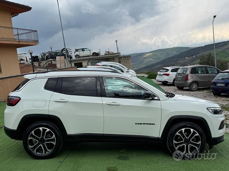 Usata Jeep Compass Limited 131 CV (96 kW) 2021 Bianco SUV