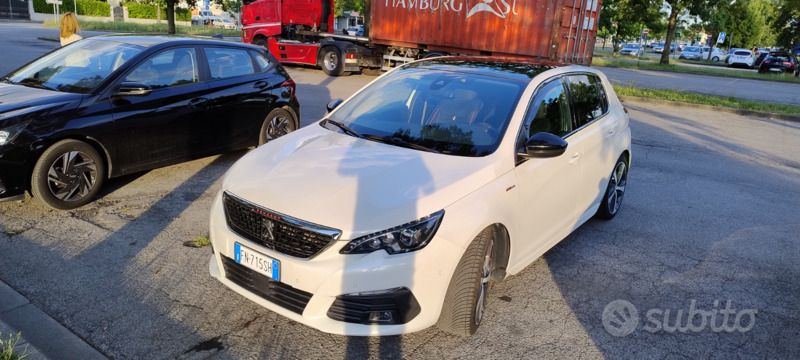 Usata Peugeot 308 GT-line 131 CV (96 kW) 2018 Bianco Berlina