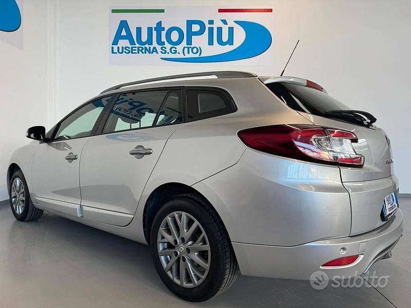 Usata Renault Mégane GrandTour 110 CV (80 kW) 2014 Grigio Station wagon