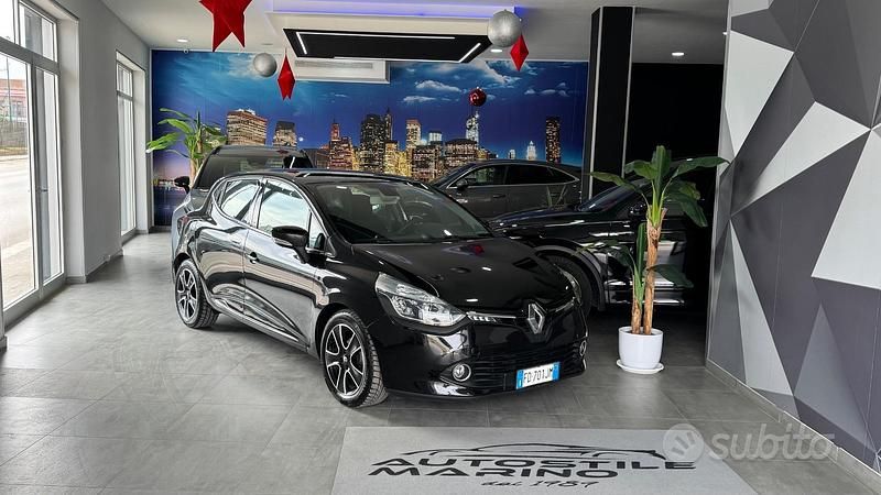 Usata Renault Clio IV Intens 90 CV (66 kW) 2016 Nero Berlina