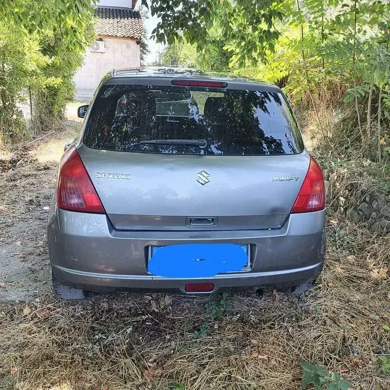 Usata Suzuki Swift Comfort+ 92 CV (67 kW) 2005 Utilitaria