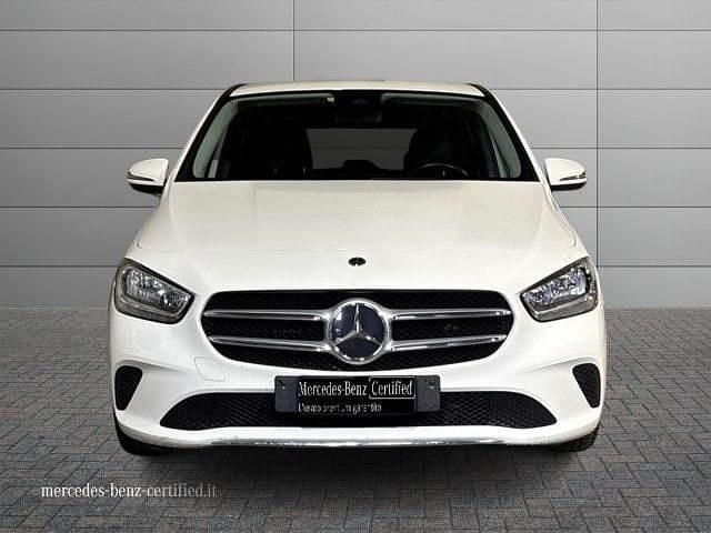 Usata Mercedes B180 116 CV (85 kW) 2021 Bianco Monovolume
