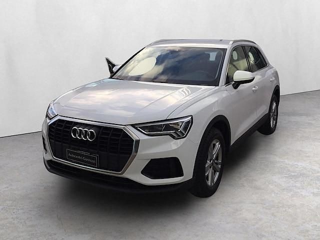 Bianco ibis Usata 2019 Audi Q3 Business SUV | 28.500 € (Molto cara) - Immagine 1/4