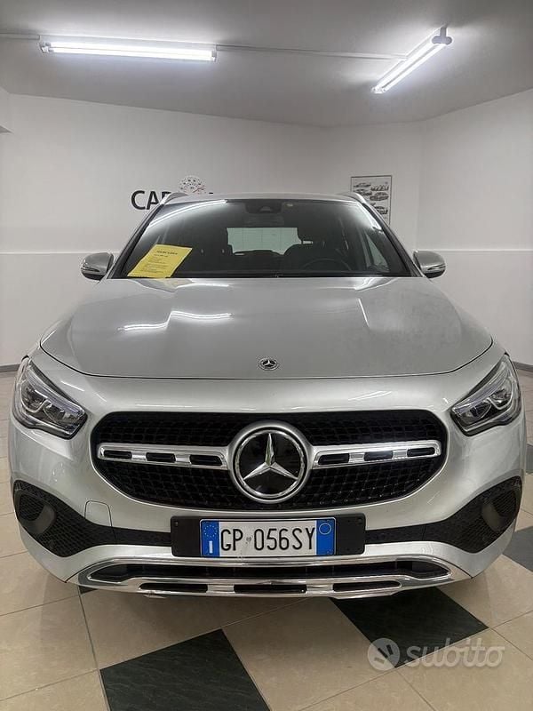 Usata Mercedes GLA200 Executive 150 CV (110 kW) 2023 Grigio SUV