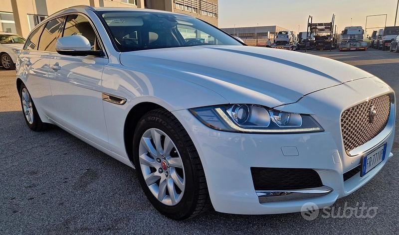 Bianco Usata 2018 Jaguar XF Sportbrake Prestige Station wagon | 15.900 € (Cara) - Immagine 1/4