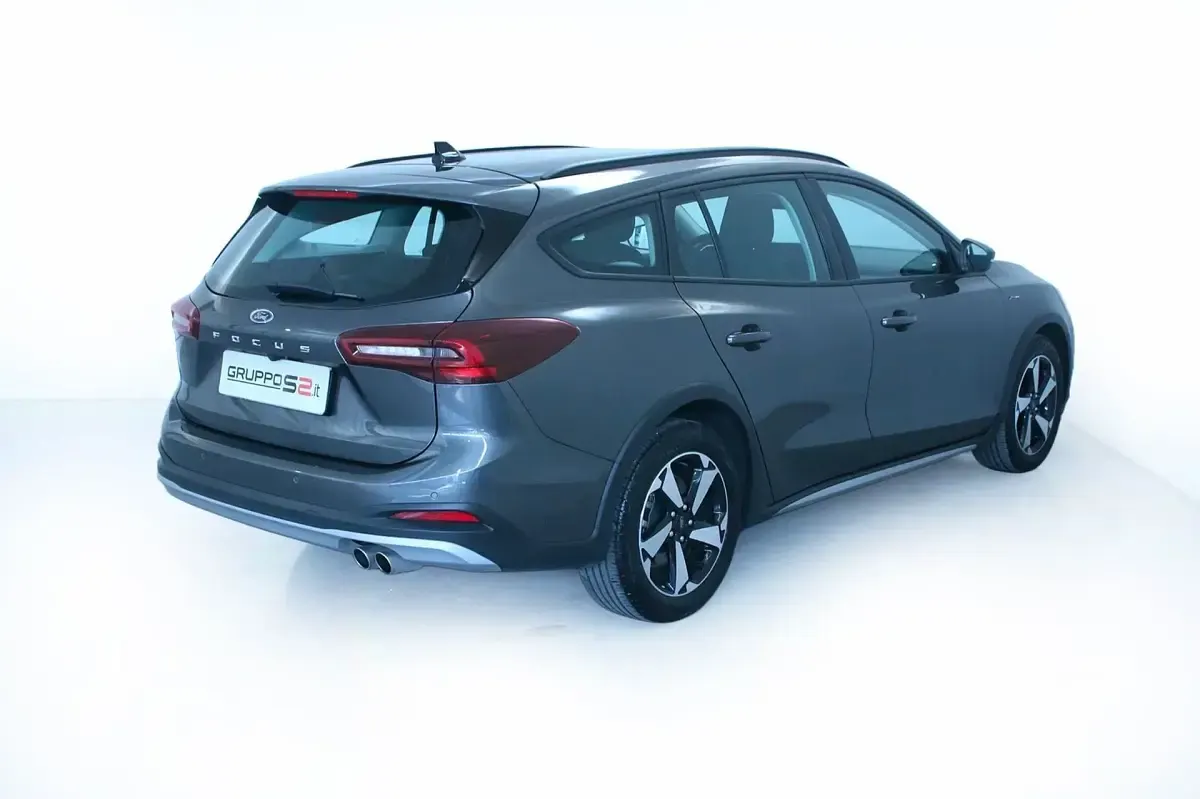 Usata Ford Focus Active 116 CV (85 kW) 2025 Grigio Station wagon