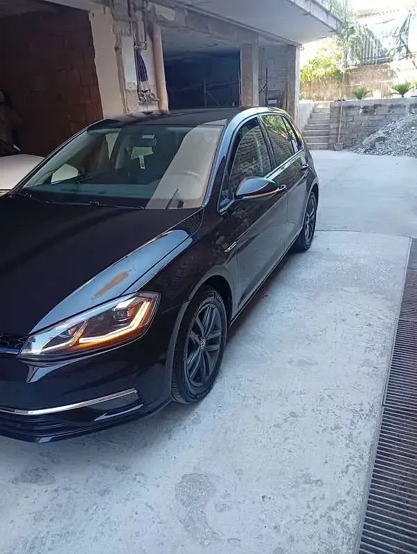 Usata VW Golf VII Comfortline 110 CV (80 kW) 2019 Berlina