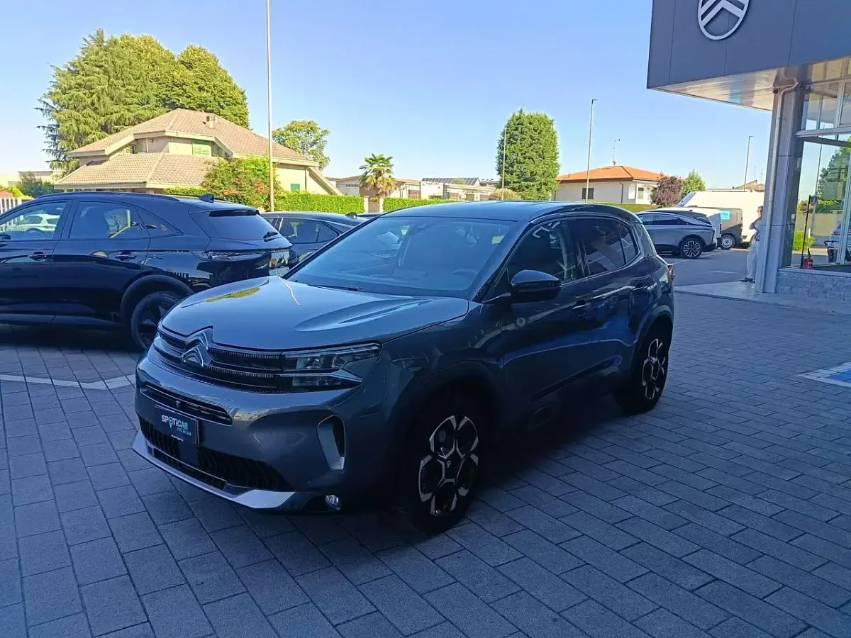 Usata Citroën C5 Aircross 131 CV (96 kW) 2024 Grigio platinum / tetto nero SUV