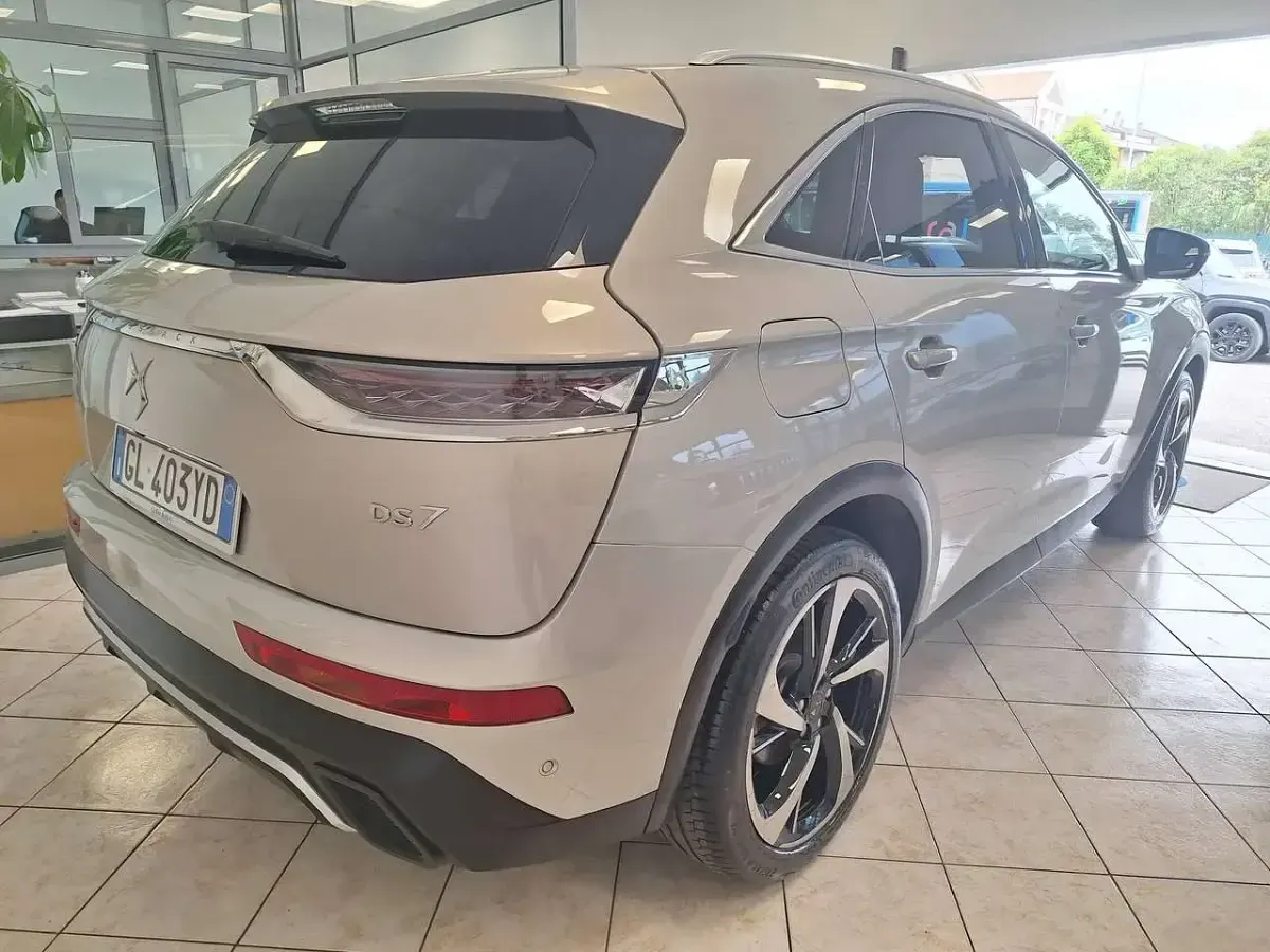 Usata DS Automobiles DS7 Crossback Grand Chic 131 CV (96 kW) 2022 Grigio SUV