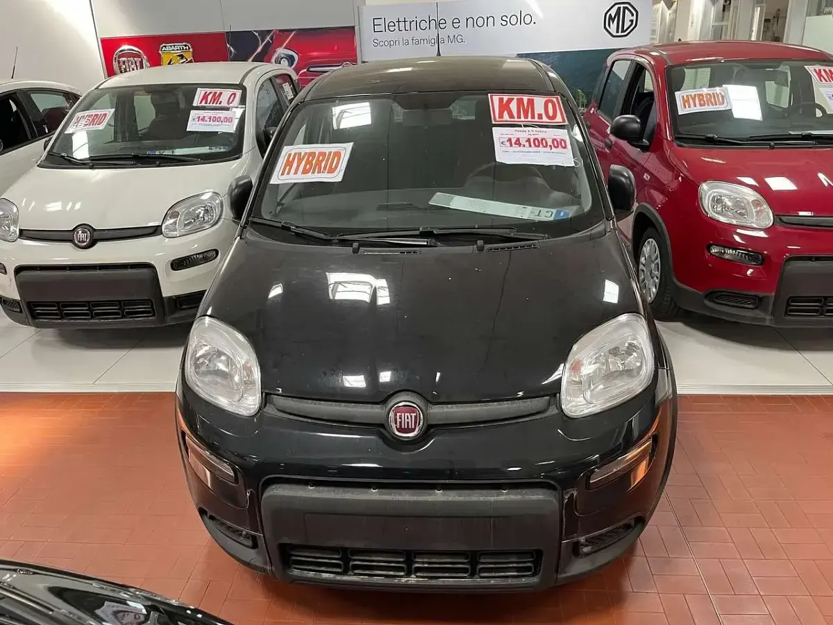 Usata Fiat Panda S 69 CV (50 kW) 2024 Nero Utilitaria