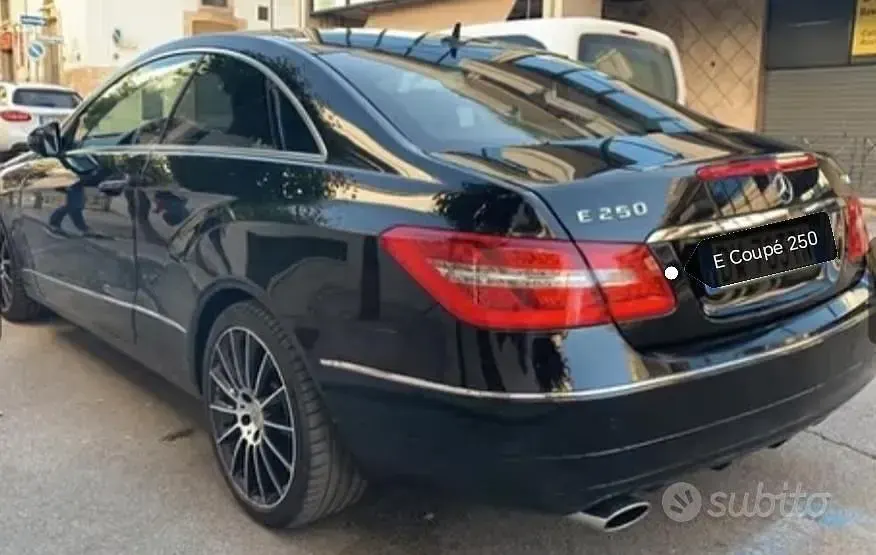 Usata Mercedes E250 204 CV (150 kW) 2009 Nero Coupé