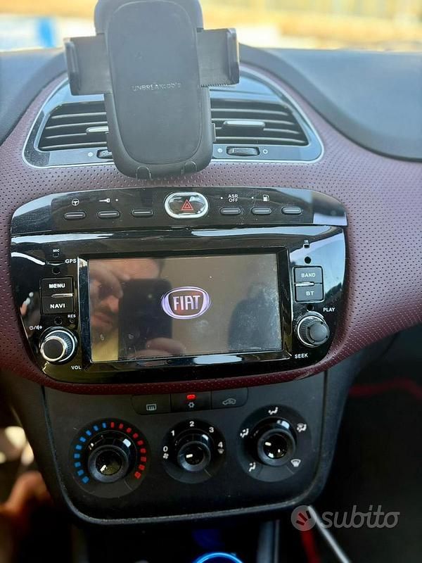 Usata Fiat Punto Evo 77 CV (56 kW) 2011 Nero Utilitaria