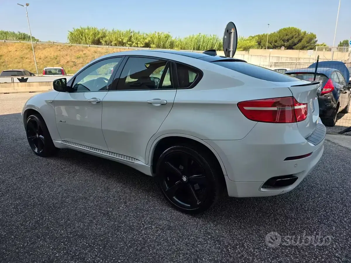 Usata BMW X6 245 CV (180 kW) 2012 Bianco SUV