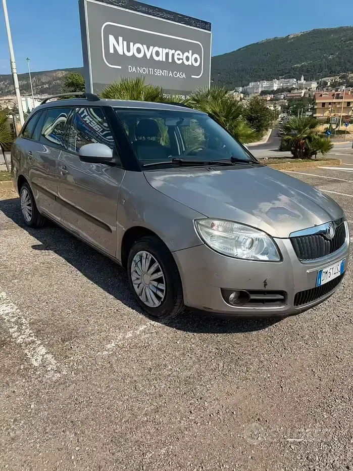Usata Skoda Fabia 85 CV (62 kW) 2008 Giallo Station wagon