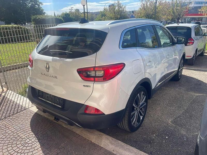 Usata Renault Kadjar Bose Edition 116 CV (85 kW) 2015 Bianco SUV