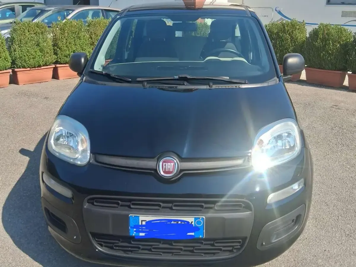 Usata Fiat Panda Easy 69 CV (50 kW) 2015 Nero Utilitaria