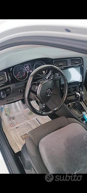 Bianco Usata 2014 VW Golf VII Tre volumi | 12.000 € (Buon prezzo) - Immagine 1/1
