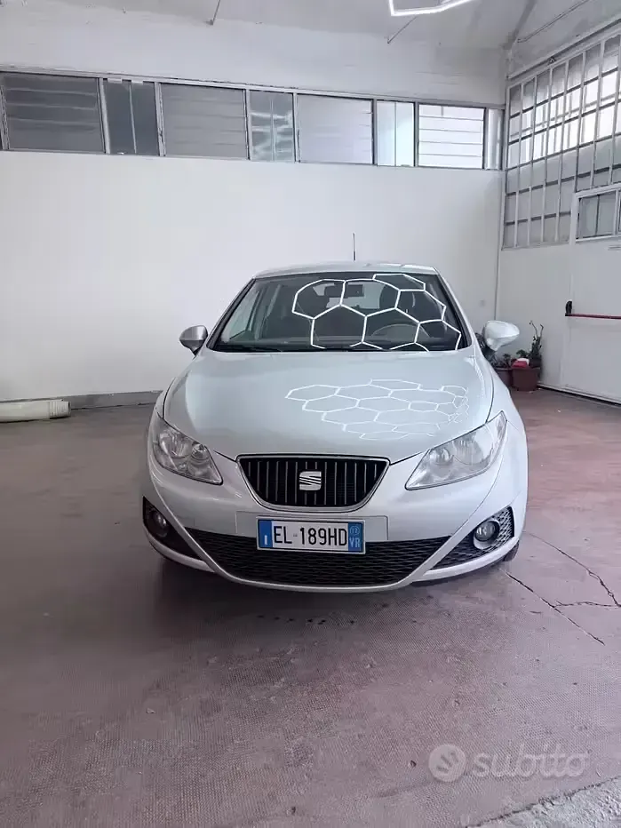 Usata Seat Ibiza ST Copa 75 CV (55 kW) 2012 Grigio Station wagon
