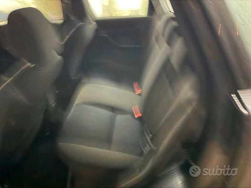 Usata Ford Focus Titanium 90 CV (66 kW) 2008 Grigio Station wagon