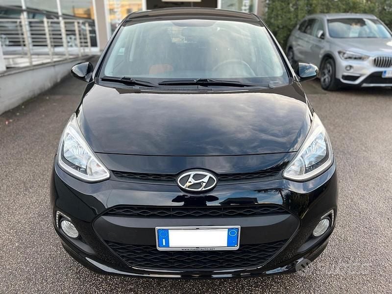 Usata Hyundai i10 Comfort 67 CV (49 kW) 2014 Nero Utilitaria