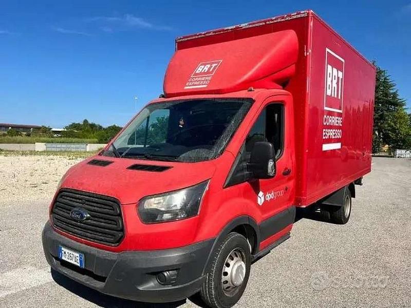 Usata Ford Transit 105 CV (77 kW) 2017 Rosso Furgone
