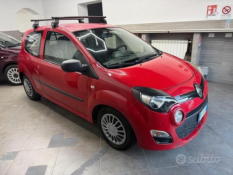 Usata Renault Twingo 75 CV (55 kW) 2013 Rosso Utilitaria
