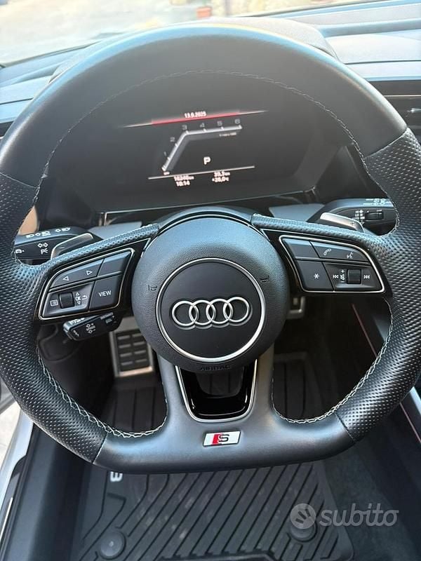 Usata Audi A3 150 CV (110 kW) 2024 Bianco Station wagon