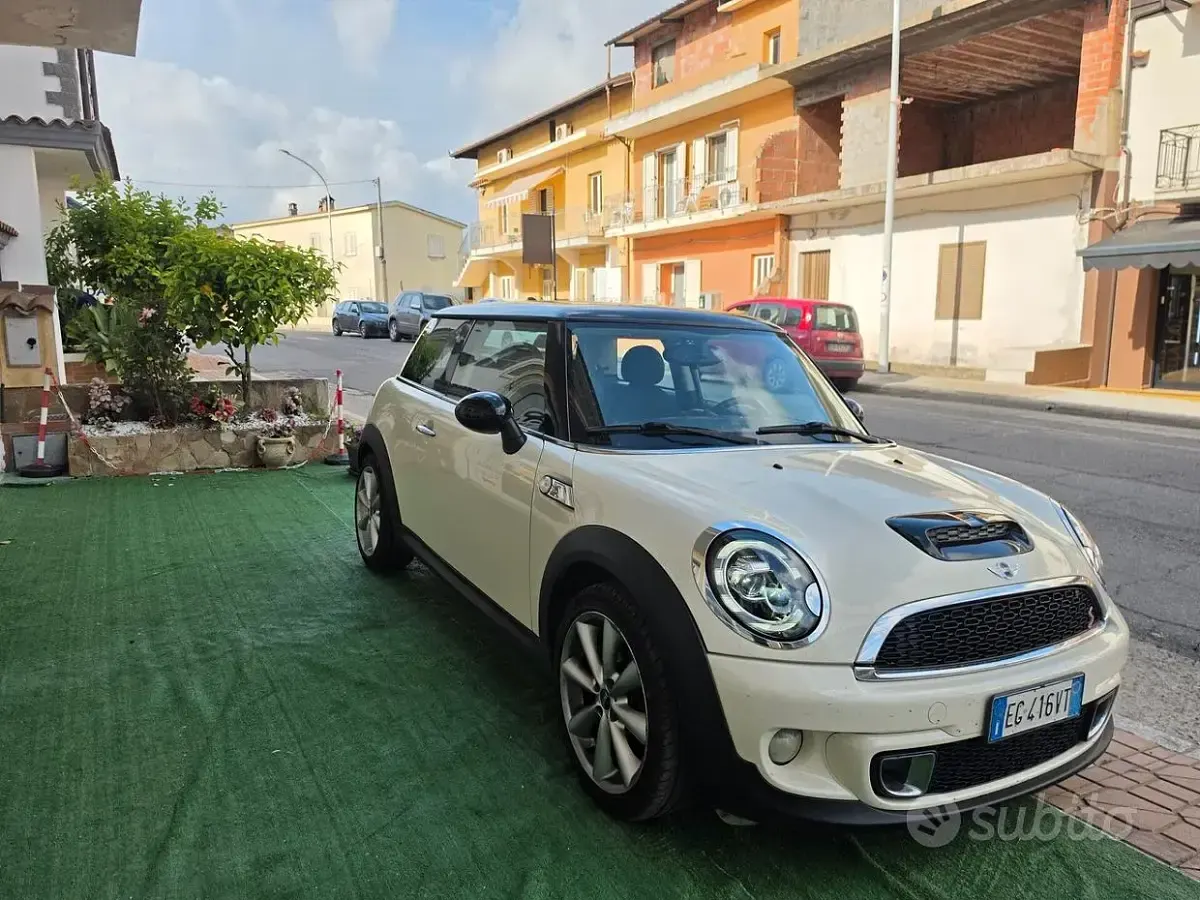 Usata Mini Cooper SD Clubman 143 CV (105 kW) 2011 Beige Station wagon