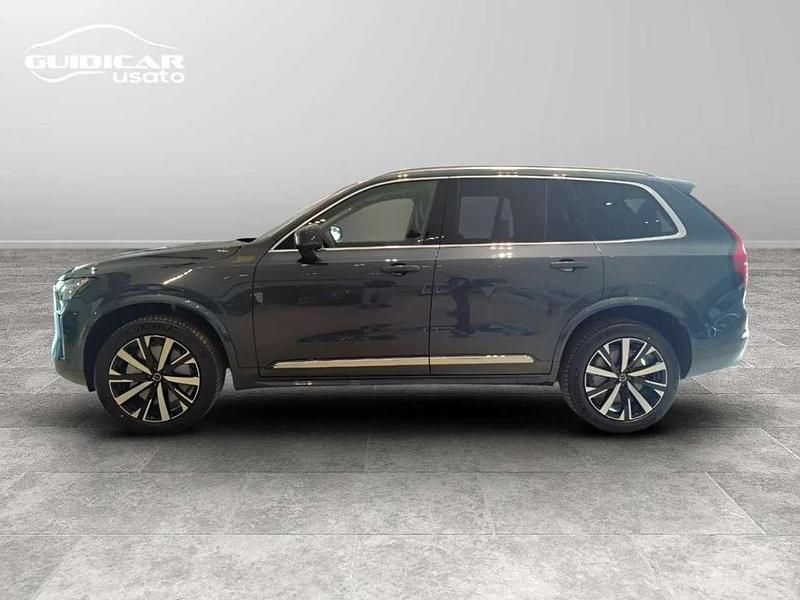 Nuova Volvo XC90 Core 250 CV (183 kW) 2026 Denim blue SUV