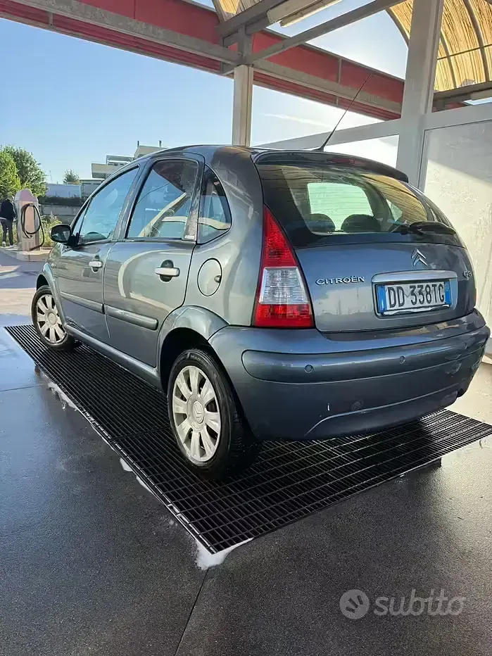 Usata Citroën C3 68 CV (50 kW) 2006 Grigio Berlina