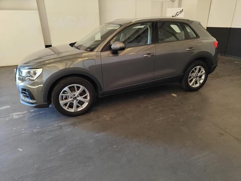 Usata Audi Q3 Business Plus 150 CV (110 kW) 2021 Grigio SUV