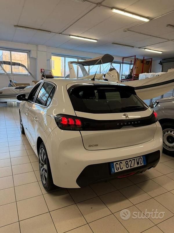 Usata Peugeot 208 Active 75 CV (55 kW) 2020 Bianco Utilitaria
