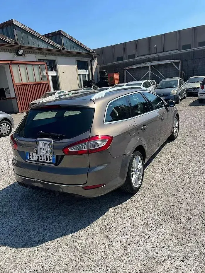 Usata Ford Mondeo 116 CV (85 kW) 2011 Grigio Station wagon