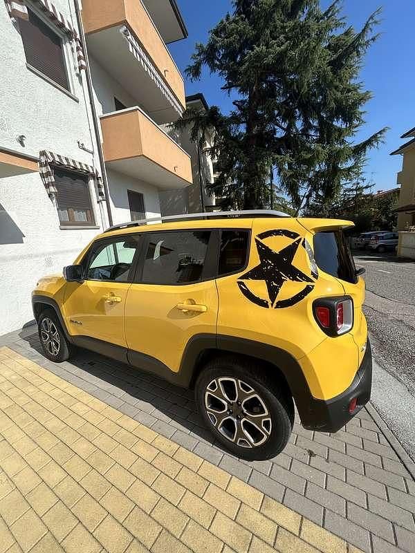 Usata Jeep Renegade Limited 140 CV (102 kW) 2016 SUV