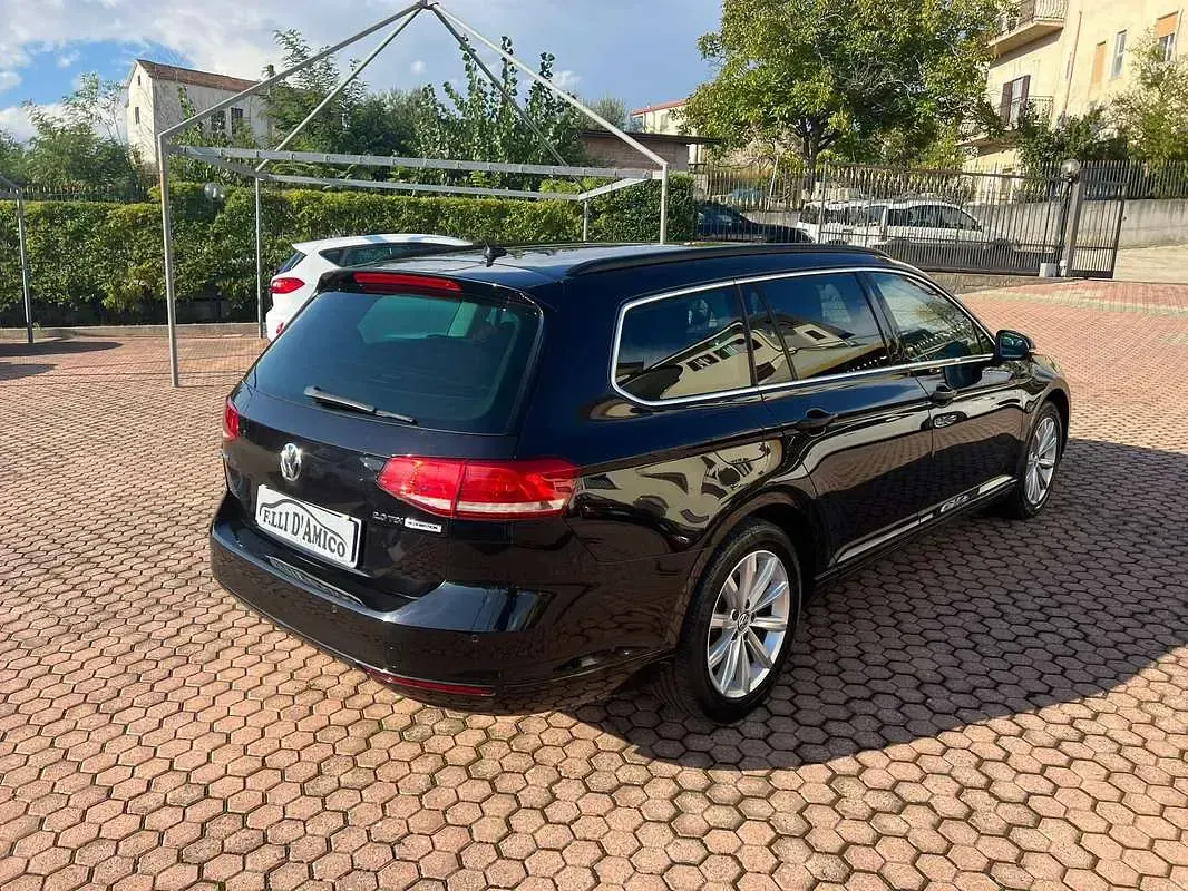 Usata VW Passat Highline 150 CV (110 kW) 2015 Station wagon