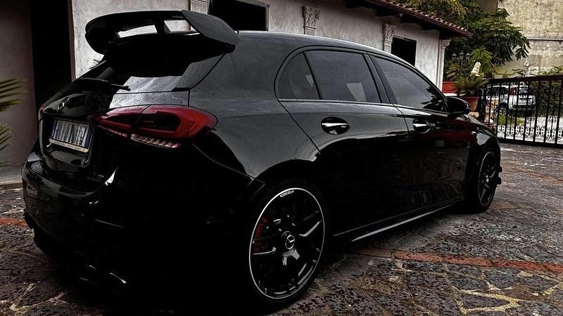 Usata Mercedes A45 AMG AMG 421 CV (309 kW) 2022 Nero Berlina