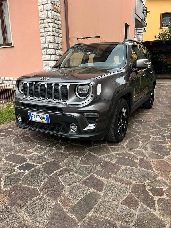 Usata Jeep Renegade Limited 120 CV (88 kW) 2019 Grigio SUV