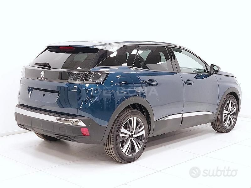 Usata Peugeot 3008 Allure 225 CV (165 kW) 2024 SUV