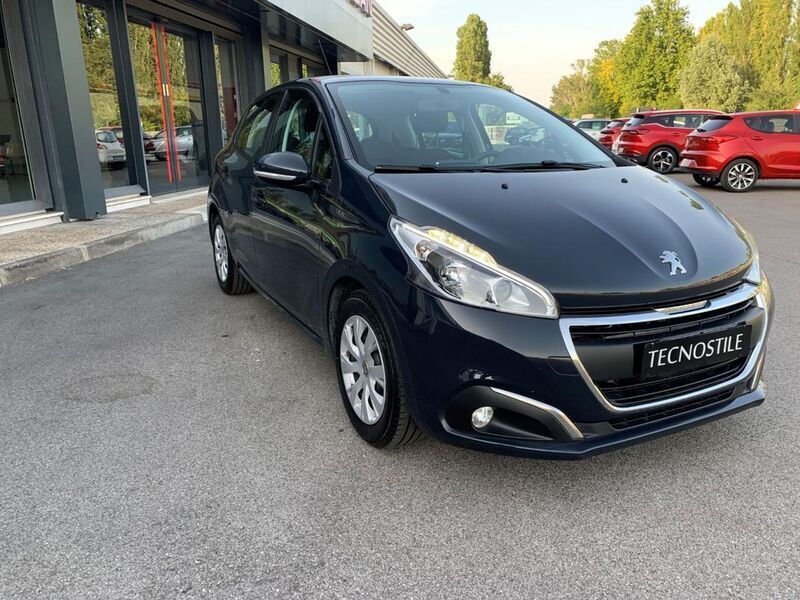 Usato 2018 Peugeot 208 1.2 LPG_Hybrid 82 CV (13.000 €)