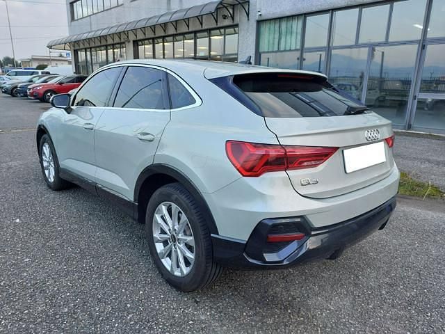 Usata Audi Q3 Business Plus 150 CV (110 kW) 2022 Grigio SUV