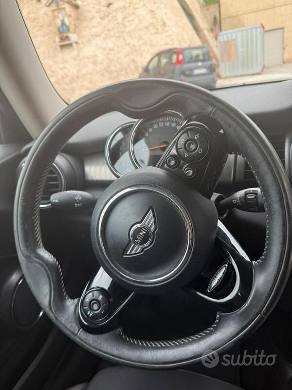 Usata Mini Cooper D Seven 2016 Utilitaria