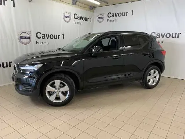 Usata Volvo XC40 Core 129 CV (94 kW) 2022 Nero SUV