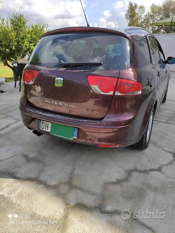 Usata 2007 Seat Altea XL Monovolume | 1000 € (Super prezzo) - Immagine 1/2